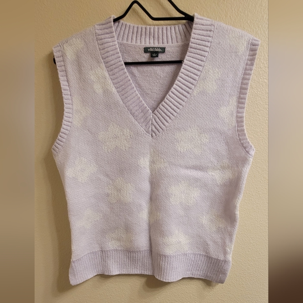 Lilac Sleeveless Sweater Vest Wild Fable With Daisy Flowers